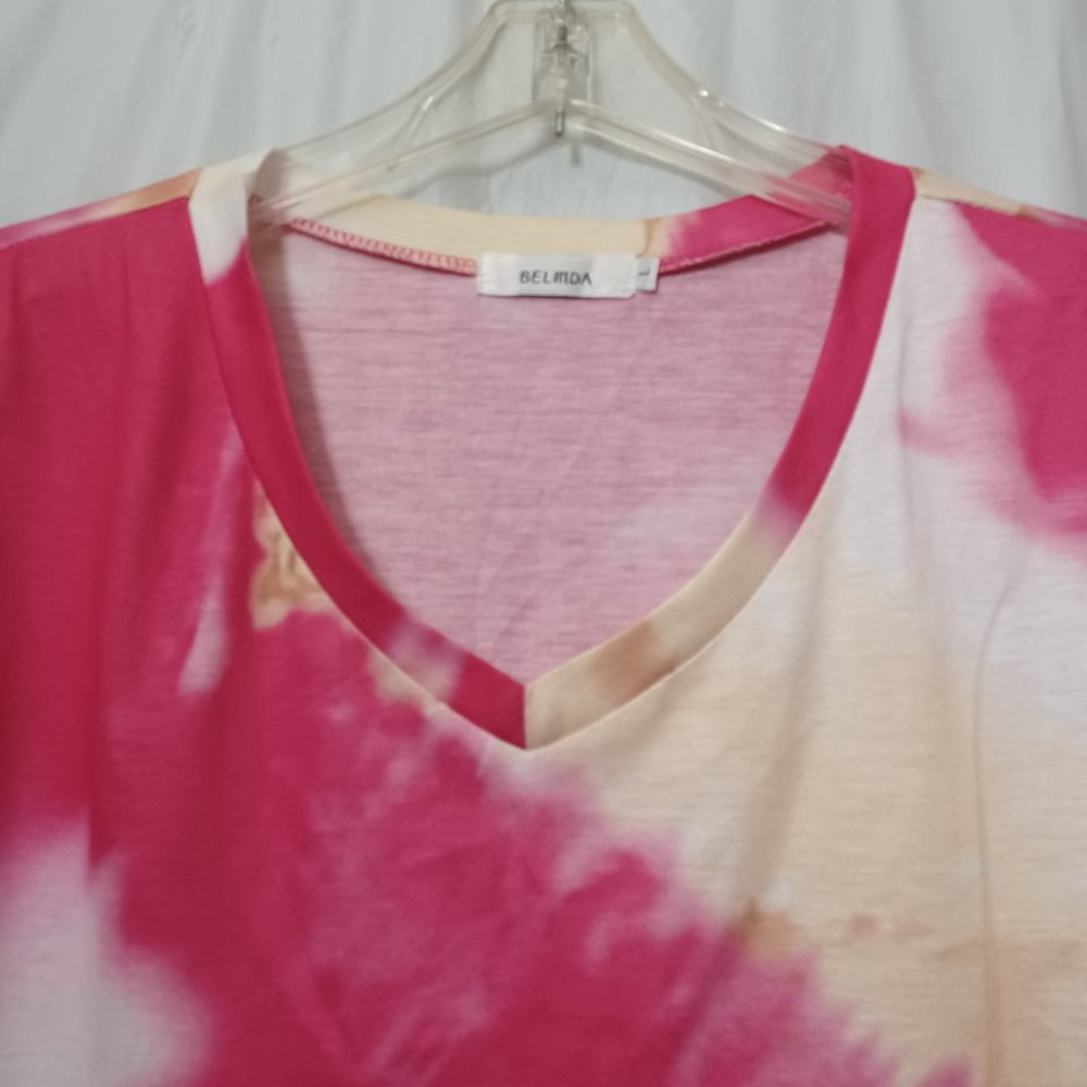 BELINDA  (TYE/DYE  V NECK ) TOP